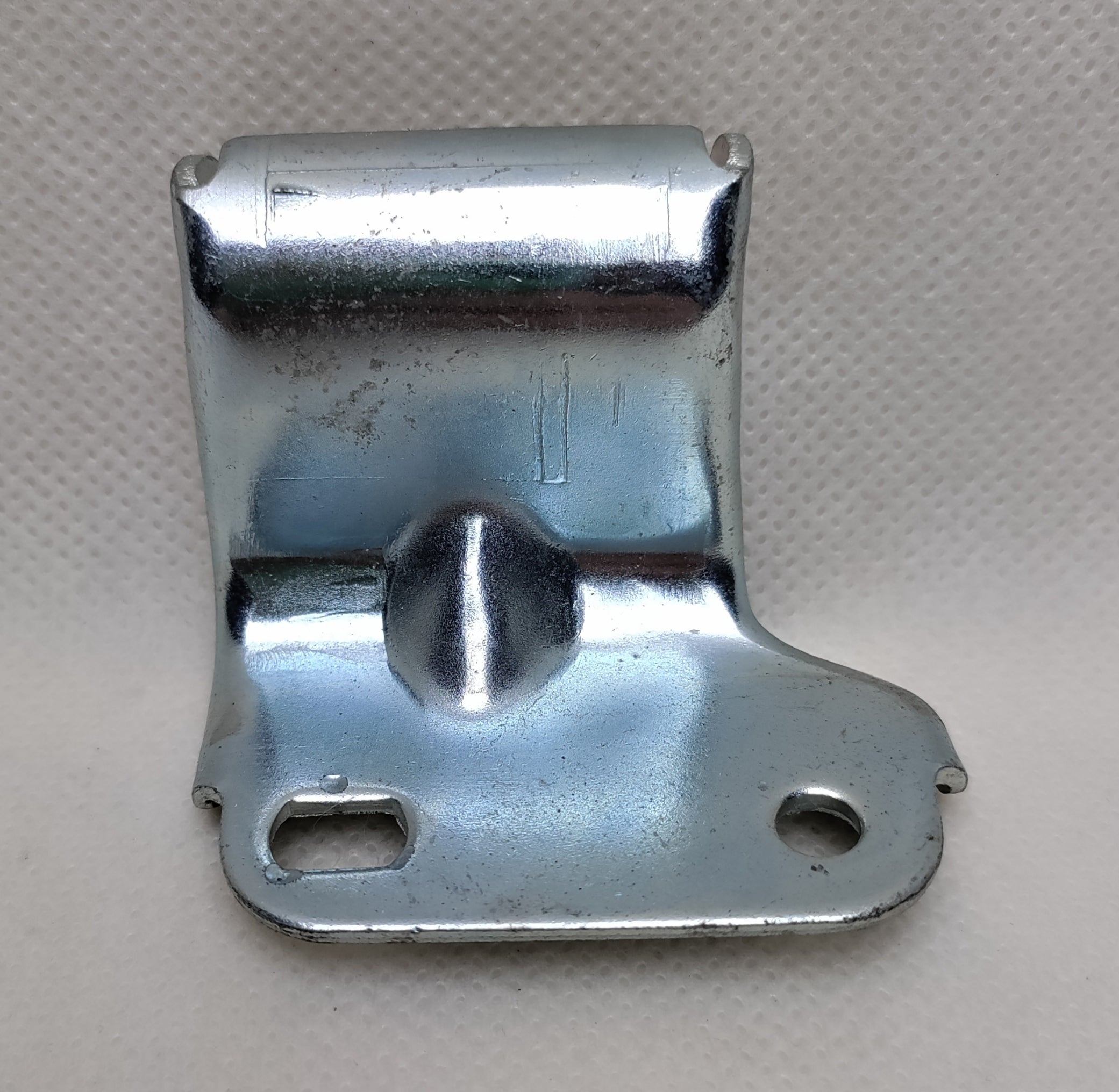 Charnière de selle