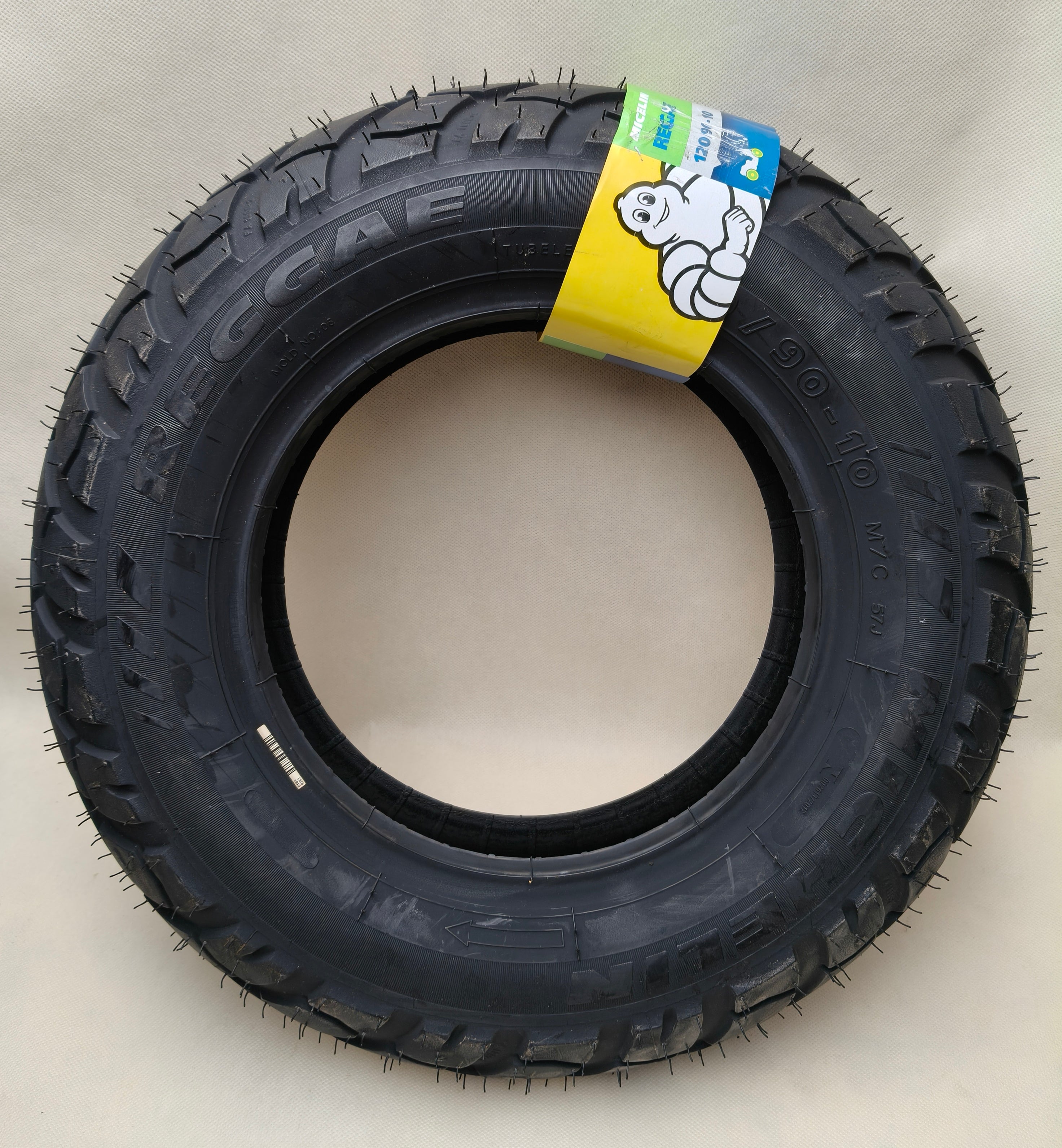 Pneu AV Michelin Reggae