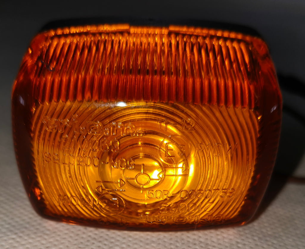 Clignotant avant