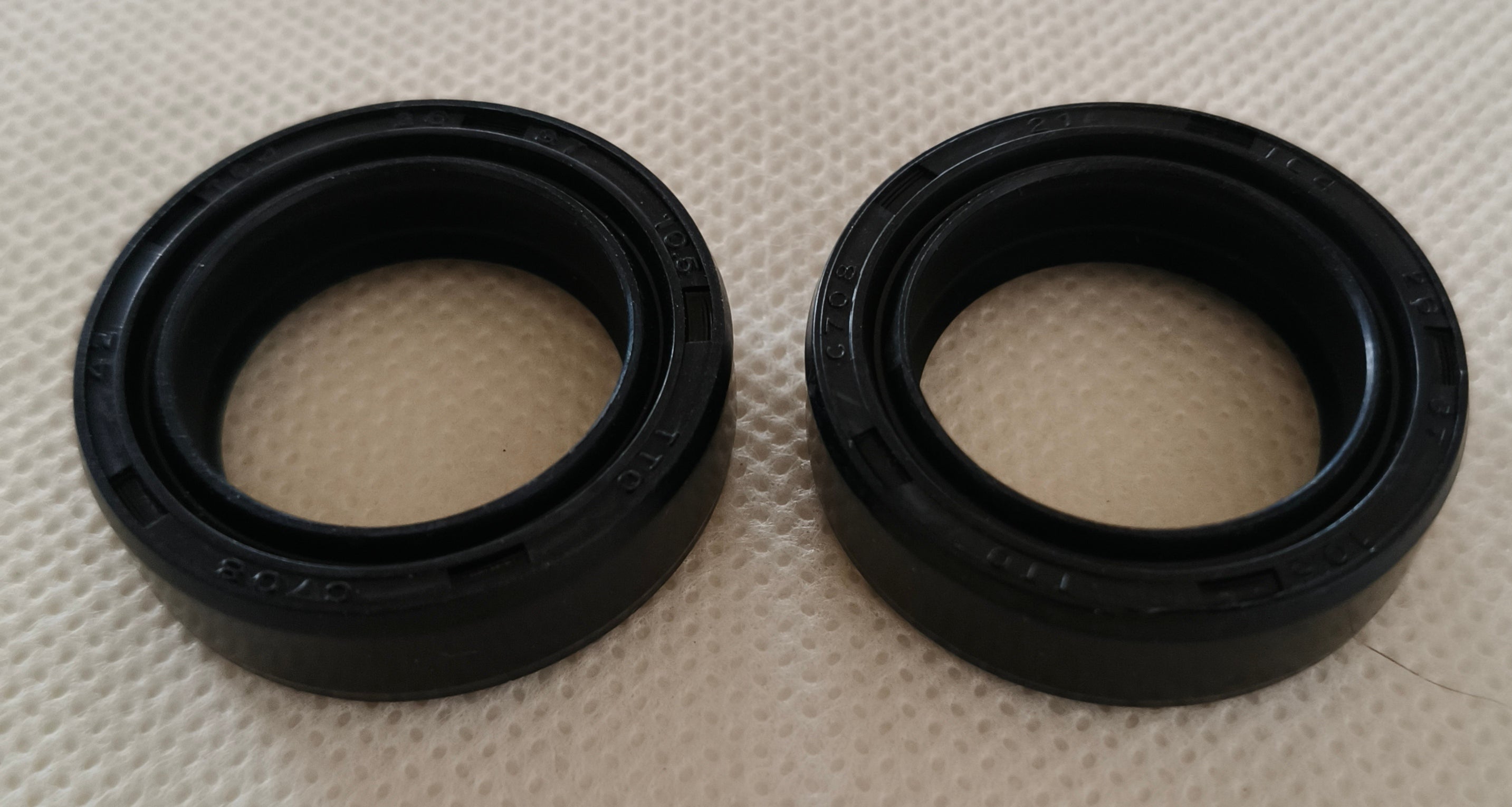 Joint spi de fourche 26x37x10.5 mm