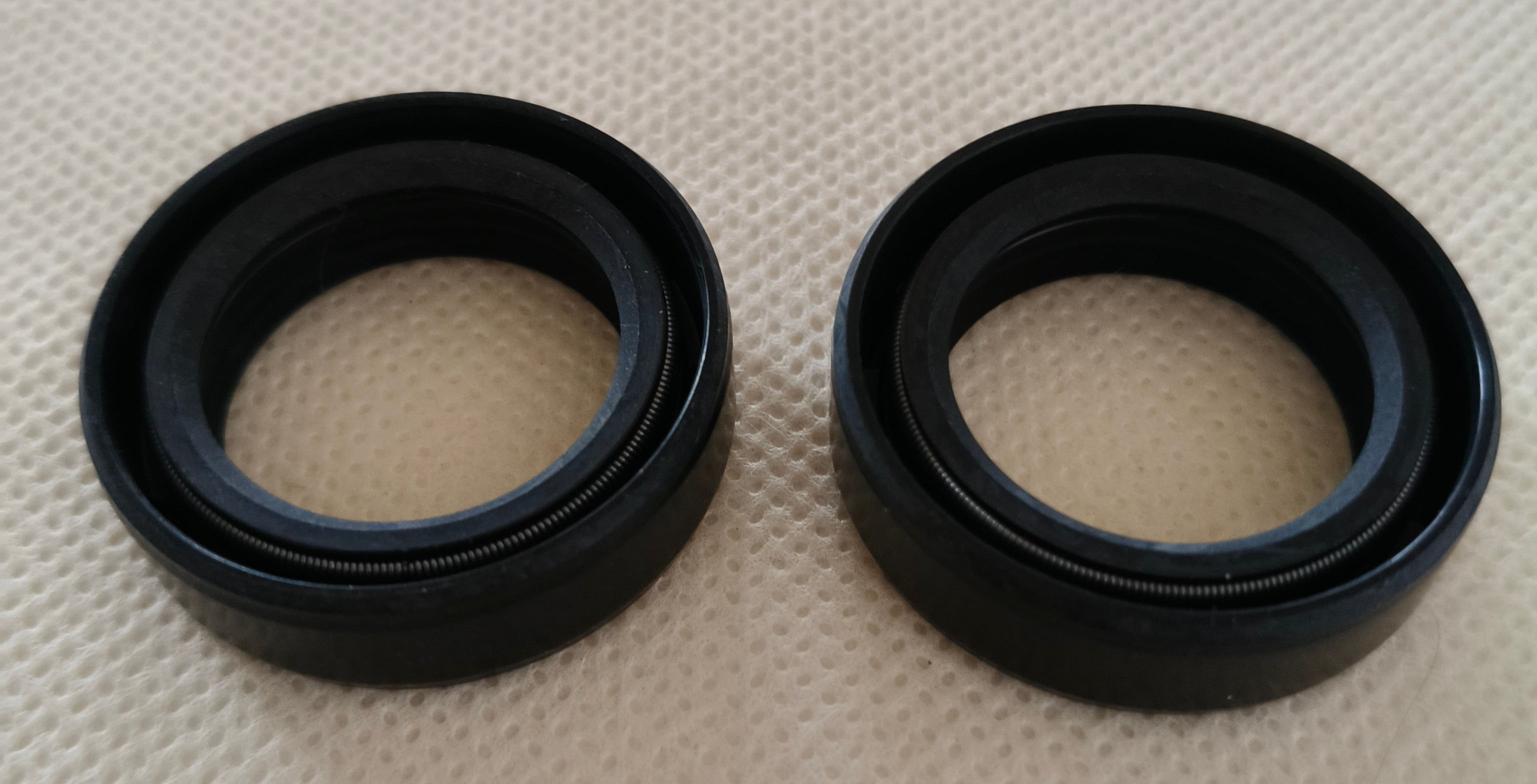 Joint spi de fourche 26x37x10.5 mm