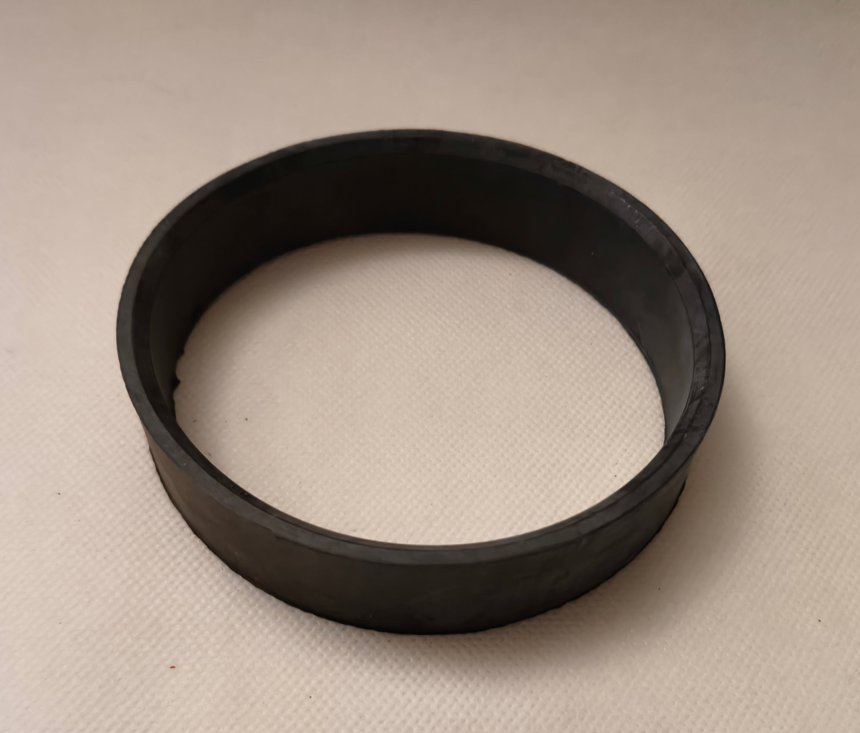 Caoutchouc jante tôle