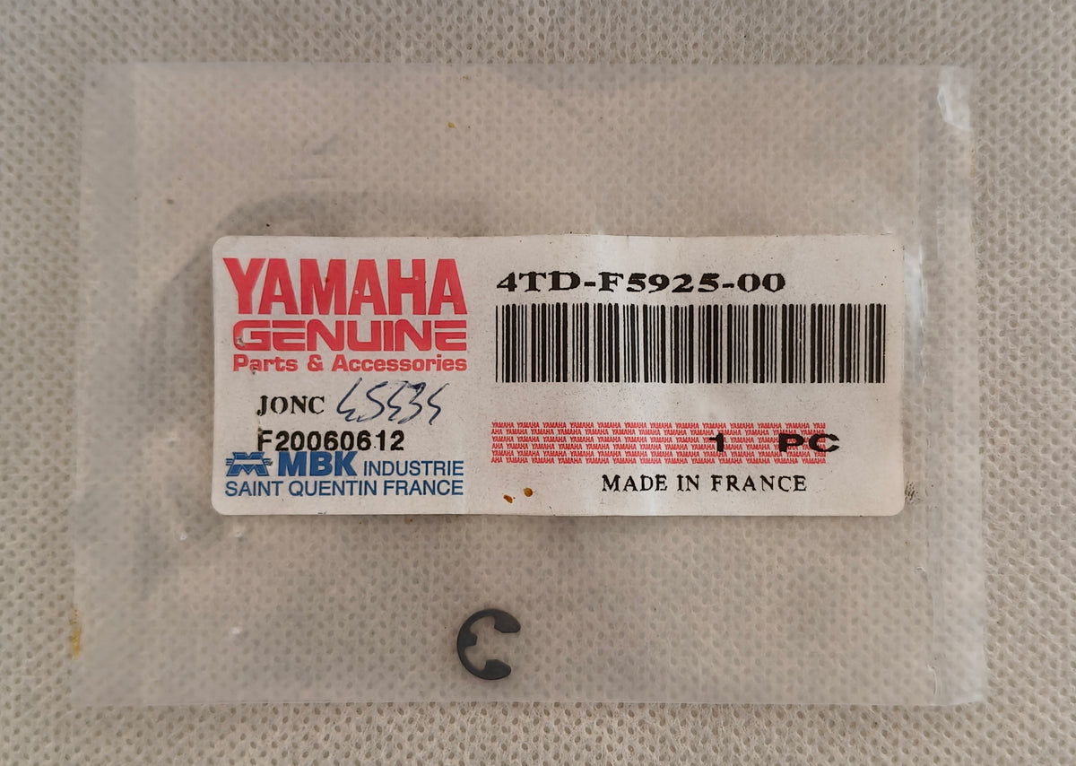 Clips de bride de levier de frein