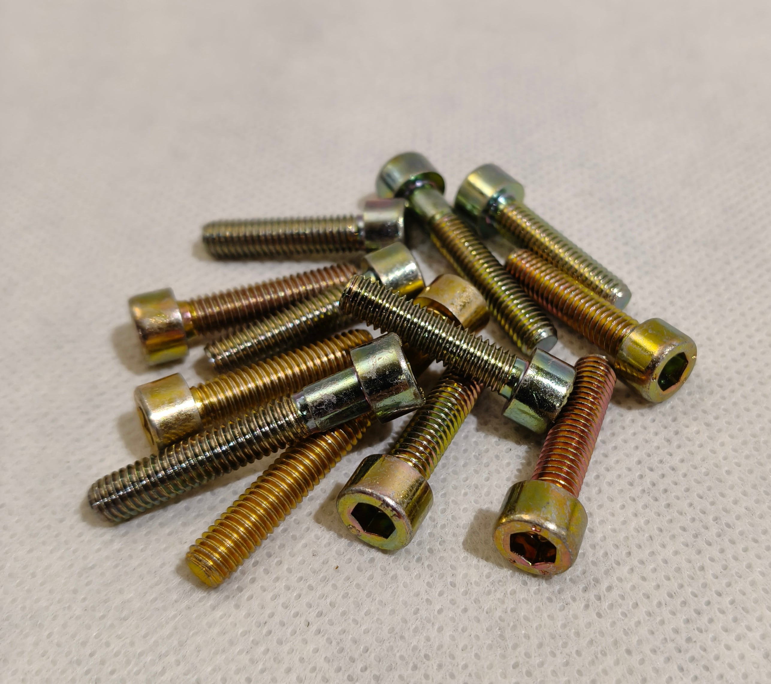 Lot de vis de carter